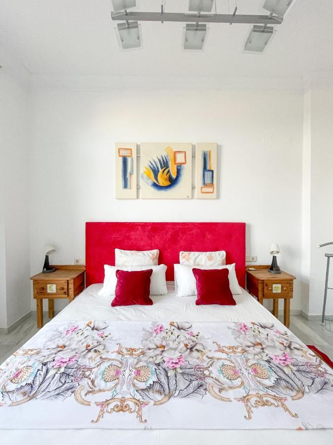 Modern Three-Level Apartment Near The Sea Benalmadena Luaran gambar