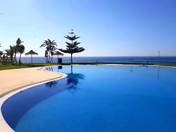 Modern Three-Level Apartment Near The Sea Benalmadena Luaran gambar