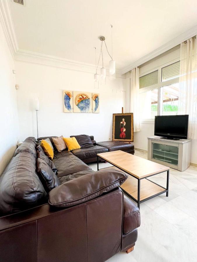 Modern Three-Level Apartment Near The Sea Benalmadena Luaran gambar